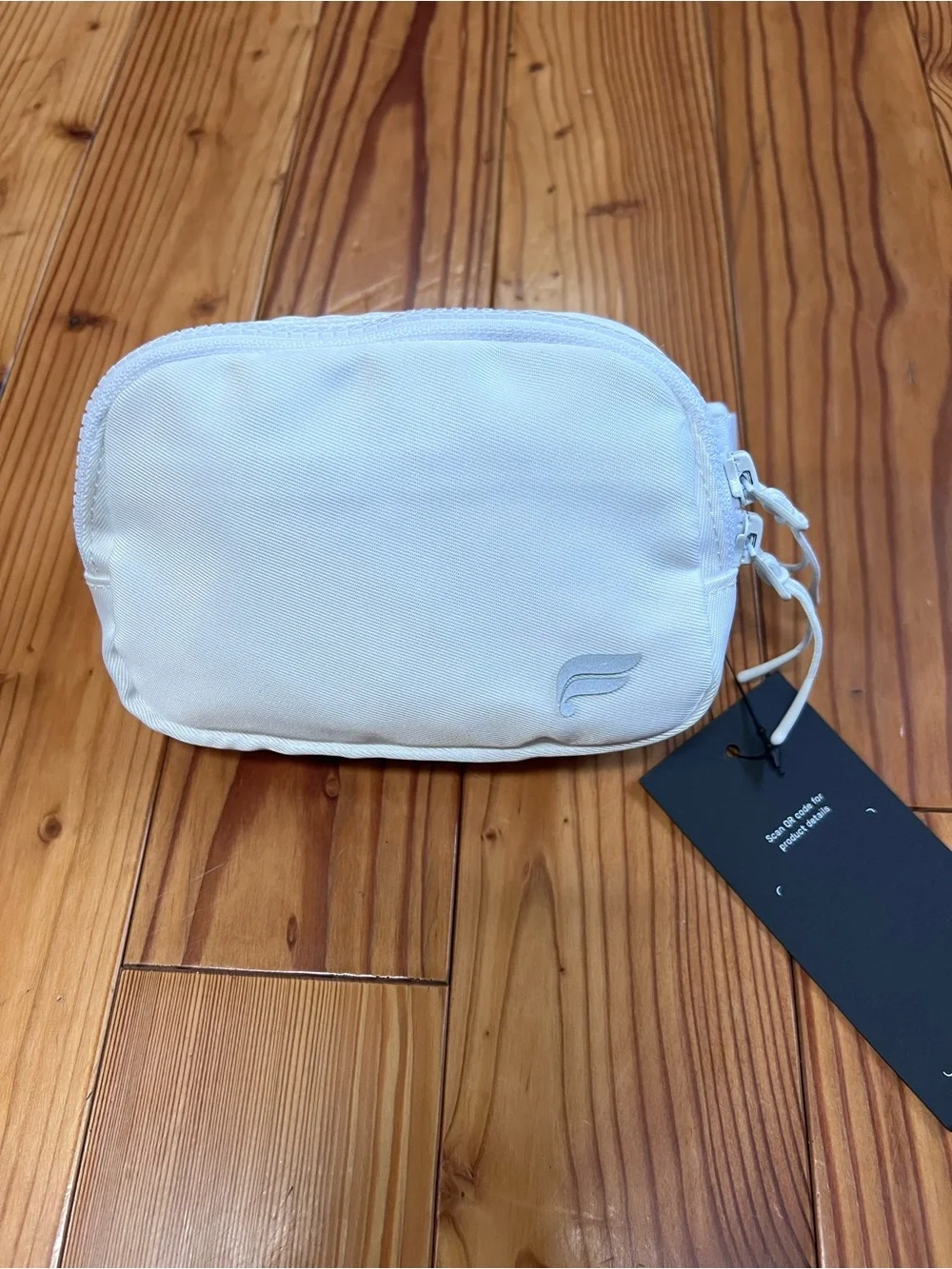Fabletics mini belt bag in classic white